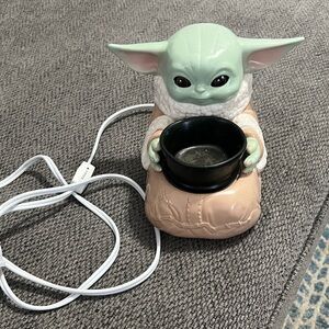 Green and Tan Baby Yoda Scentsy Warmer